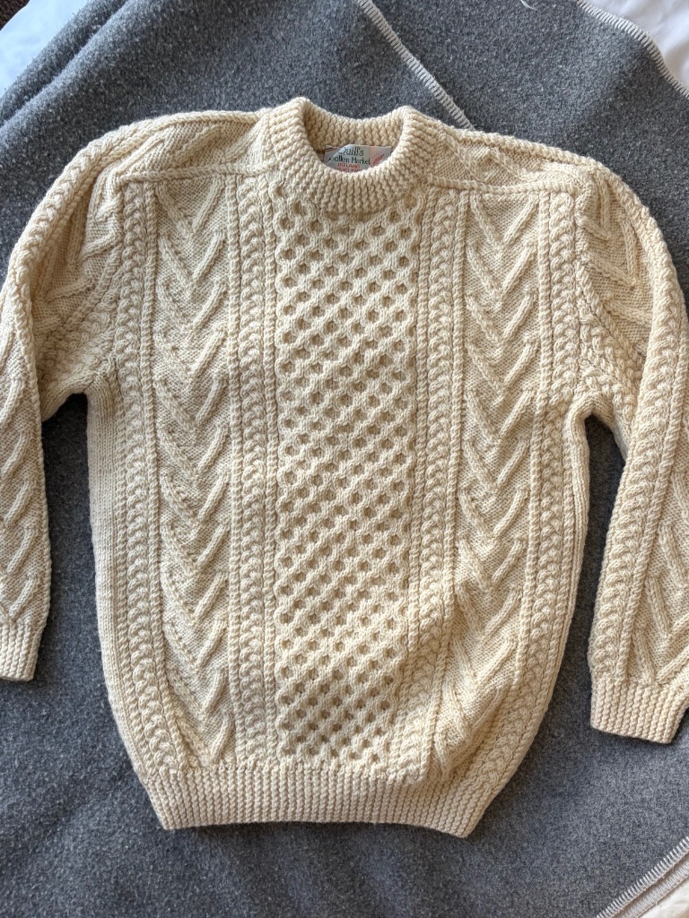 Aran 100% Merino Wool Hand Knit Crewneck Sweater
